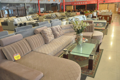 北海市好百年家私廣場(chǎng)店面重裝,平價(jià)銷售!機(jī)不可失!-廣告區(qū)-北海365網(wǎng)(beihai365.com)