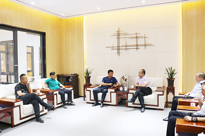 居然之家河北省分公司領(lǐng)導(dǎo)一行蒞臨道爾門(mén)窗科技考察并深入交流