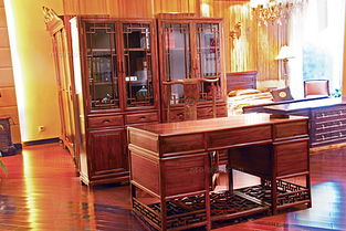 弘木印象 明式經(jīng)典系列紅木家具產品圖欣賞 雋秀柔和 精簡流暢